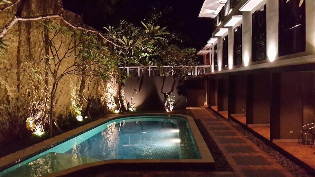 White Rock Lodge นูซาดูอา ภายนอก รูปภาพ